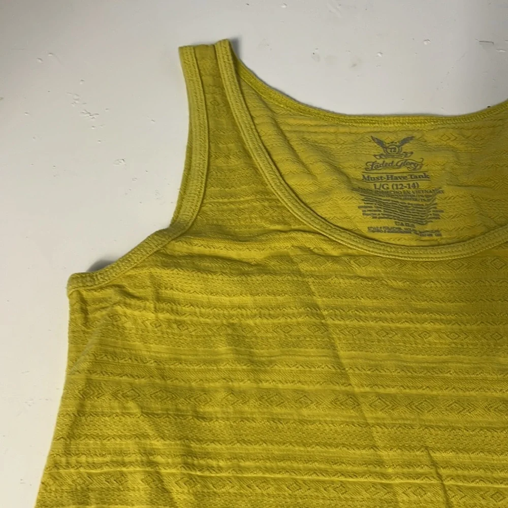 Faded Glory Large Must Have Yellow Textured sleeveless Tank Top